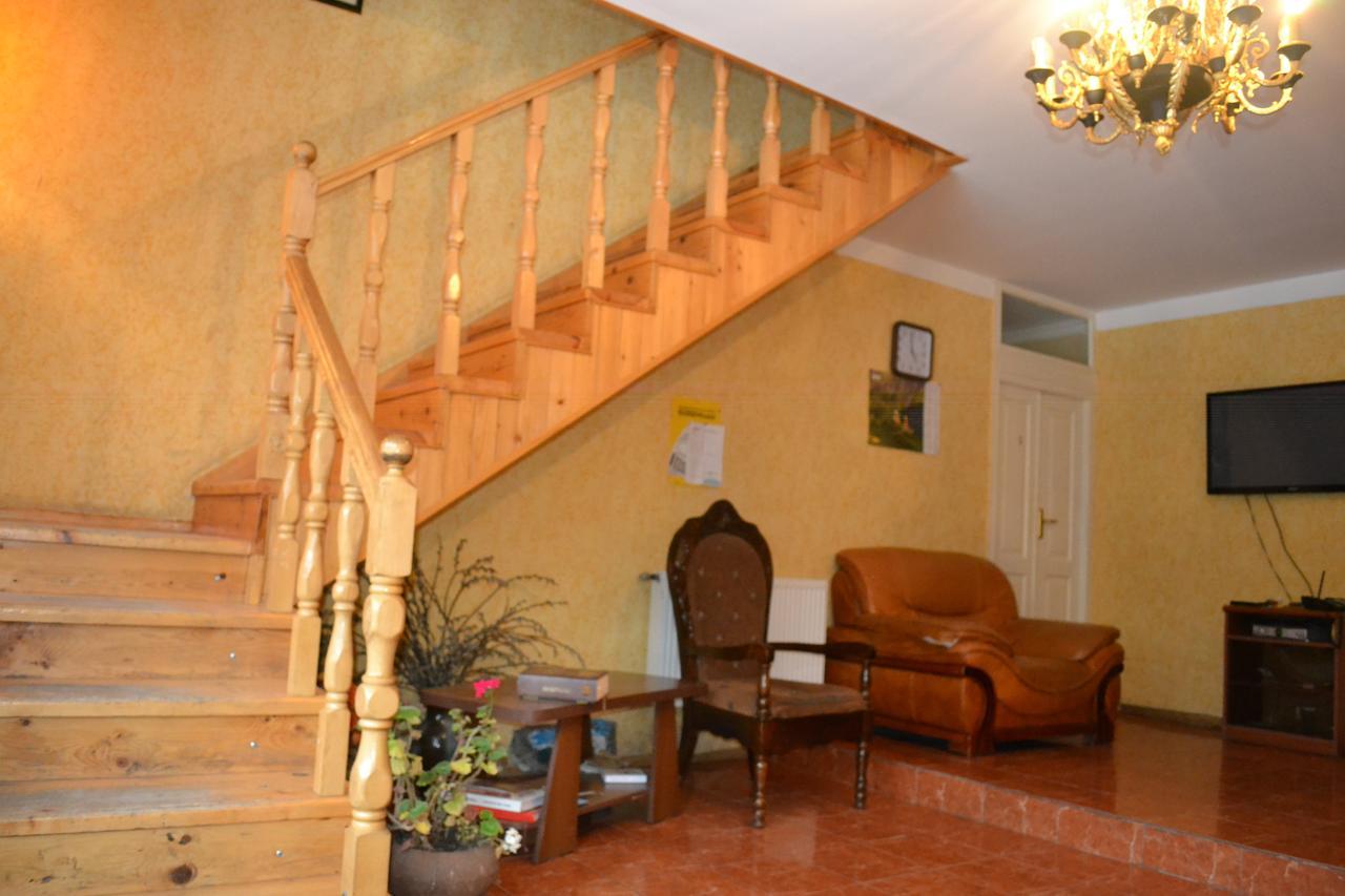 Hotel Gudauri Kvesheti Quarto foto